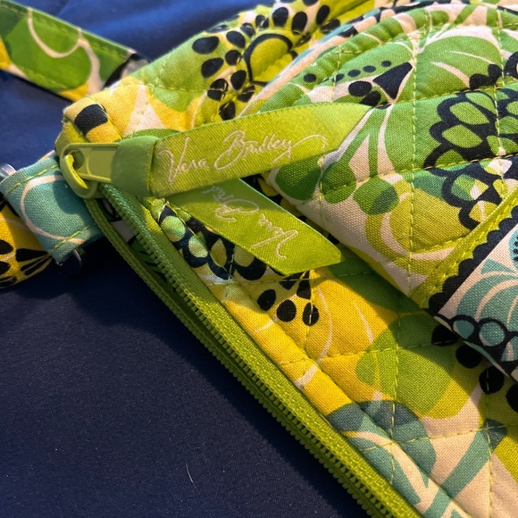 Vera Bradley crossbody bag - Picture 5 of 5